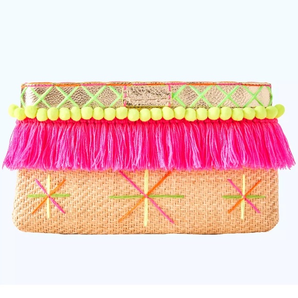 Lilly Pulitzer Handbags - Lilly Pulitzer Baja Clutch